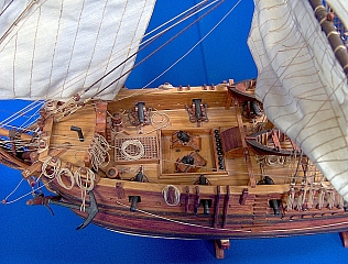 BOMBARDIER_05 BOMBARDIER_05