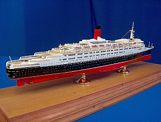 R.M.S._QUEEN_ELIZABETH_II_32 R.M.S._QUEEN_ELIZABETH_II_32