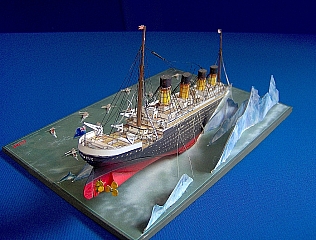 R.M.S._TITANIC_SINK_03 R.M.S._TITANIC_SINK_03