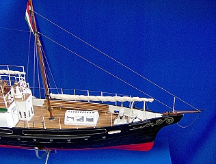 STEAMBOAT_HELKA_03 STEAMBOAT_HELKA_03